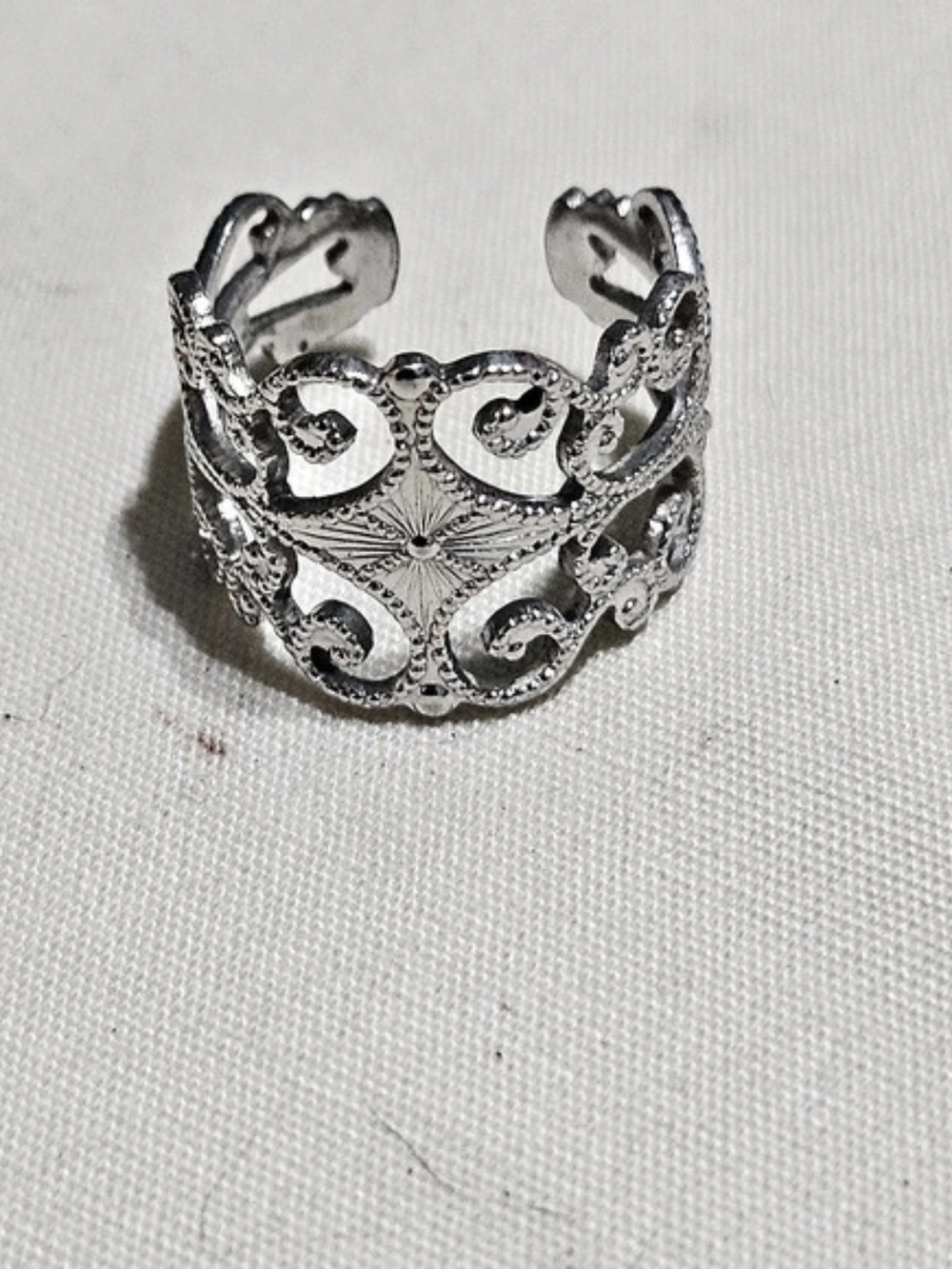 Sarah Coventry Silver Openwork Ring Like New